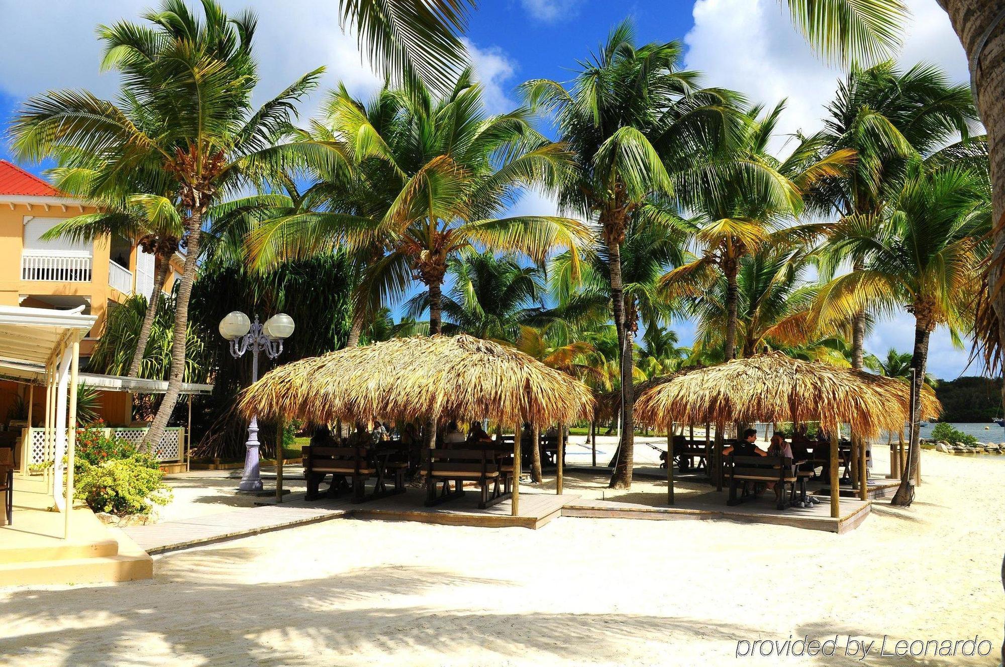 Le Flamboyant- Le Village Baie Nettle Bagian luar foto